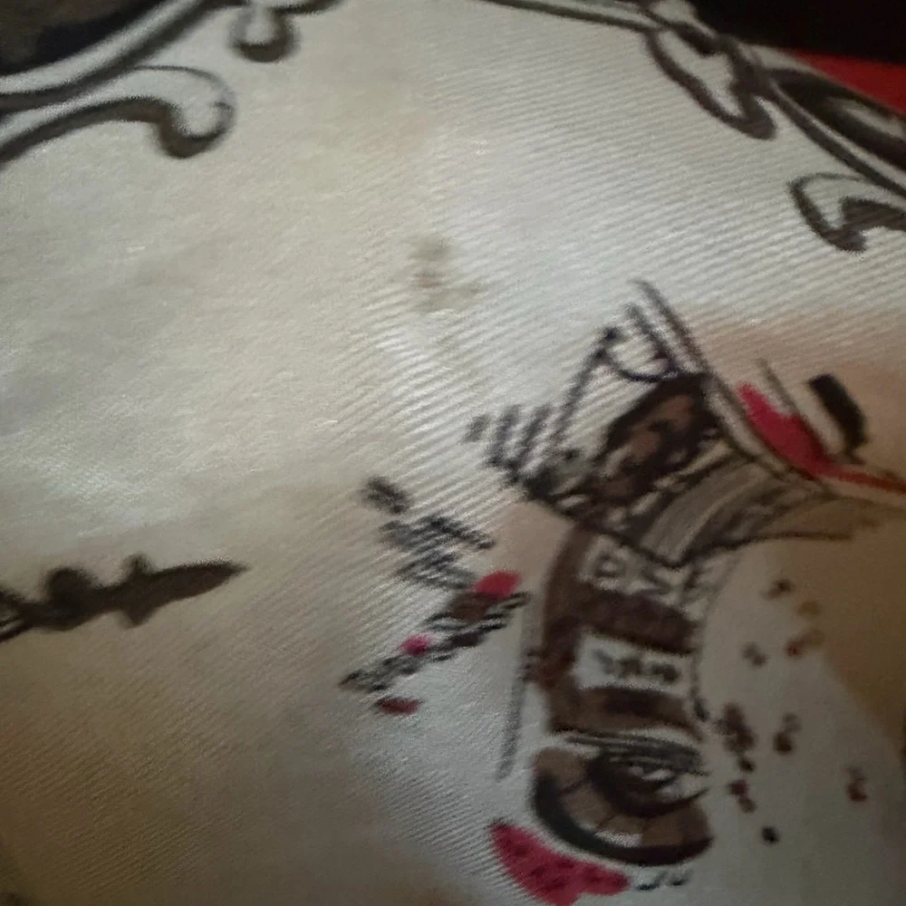 Vintage DKNY Skyline Scarf in Black, White, and Red - Good Condition